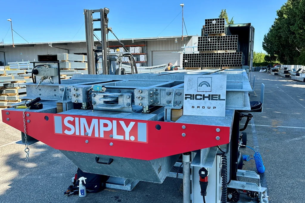 SIMPLY. Container Loading System at Richel Group