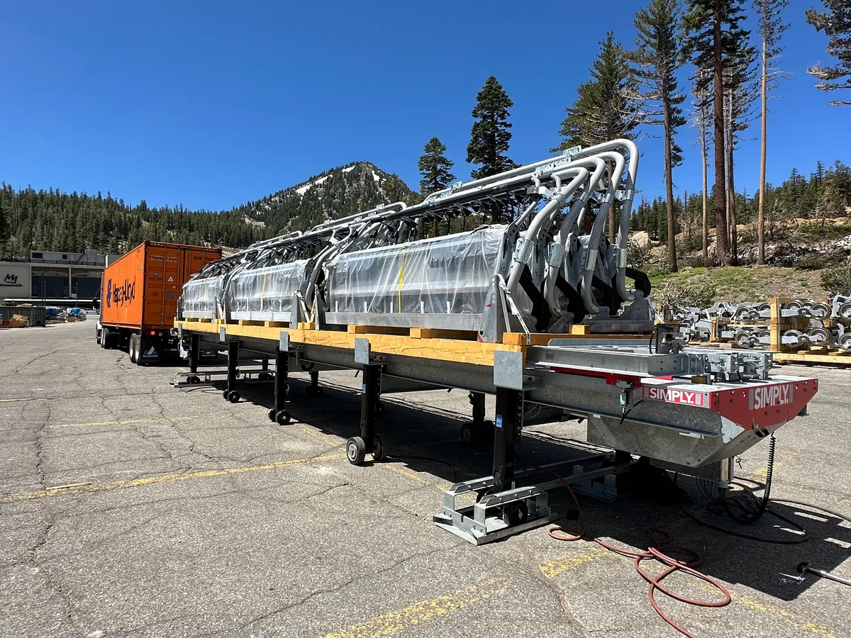 SIMPLY: Efficient Unloading of Long and Heavy Components from ...